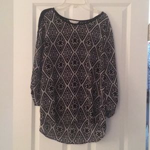 Black and white patterned top